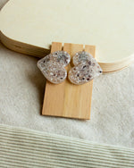 Charger l'image dans la galerie, Boucles d'oreilles Soraya | Puces